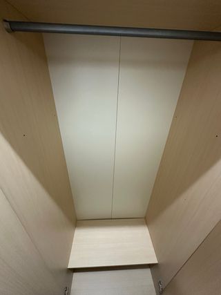 Armario de 2 puertas marrón