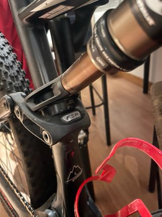 Bicicleta Enduro Carbono Specialiced S-Works 2018