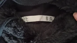 Sudadera pelo negra Lefties Talla S