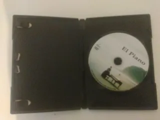 DVD El Piano - Drama y Romance. No sé si funciona.