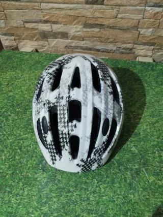 Casco bici infantil blanco estampado