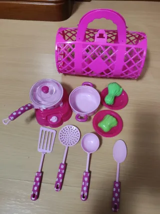 Juguetes Cocina Cesta Rosa y trona de juguete