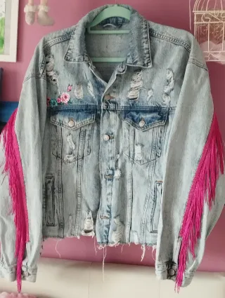 Cazadora vaquera customizada flecos