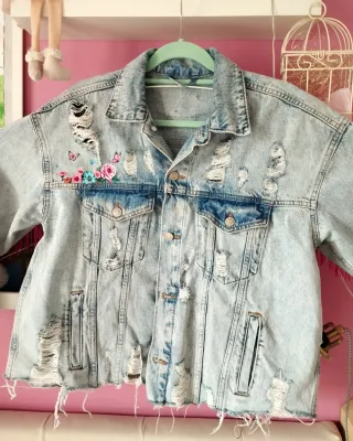 Cazadora vaquera customizada flecos