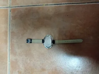 Reloj Cerlsior Ovalado Negro y Plateado