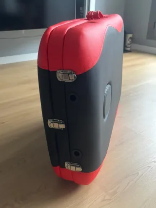 CAMILLA PLEGABLE DE MASAJE