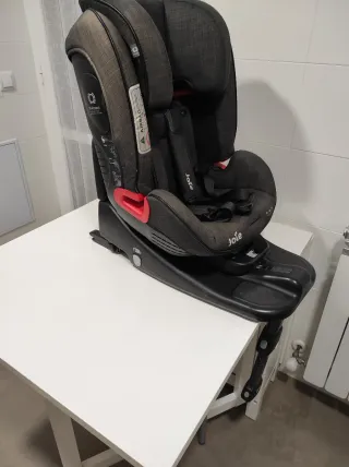 Silla de coche Joie con Isofix