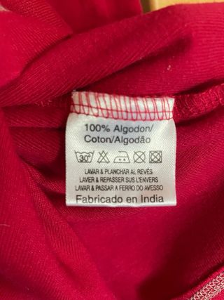 Conjunto camisola y chaqueta roja