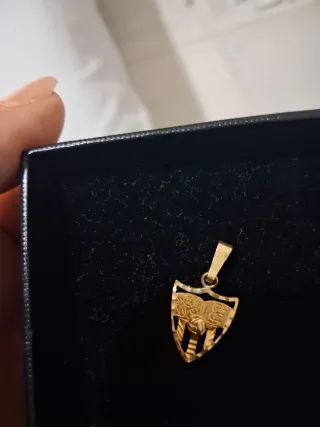 Colgante Escudo Sevilla FC Oro