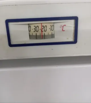 Congelador Industrial Liebherr por 780€.