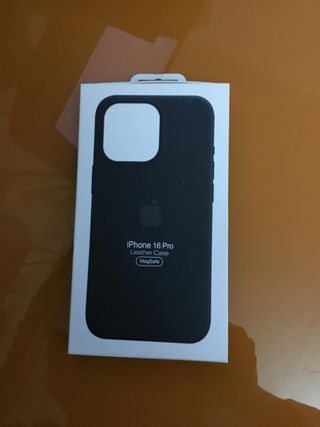Pack Funda Apple iphone 16 Pro + Protectores