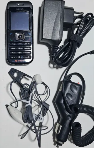 Teléfono Móvil Nokia 6030 Negro