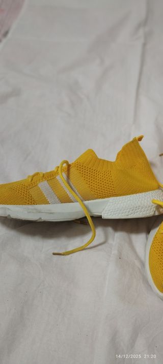 Scarpe da ginnastica de@de gialle