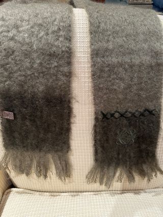 Bufanda Loewe verde seco