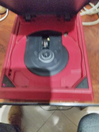 Consola Nintendo Wii Negra y Roja