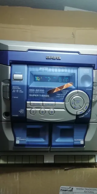 Minicadena Aiwa NSX-SZ100 Super T-Bass