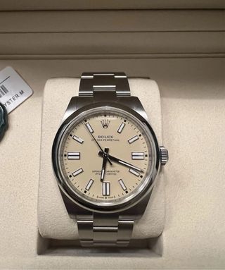 Rolex Oyster Perpetual 41 Beige Unworn