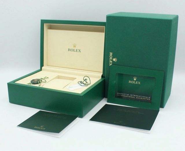 Rolex Oyster Perpetual 41 Beige Unworn