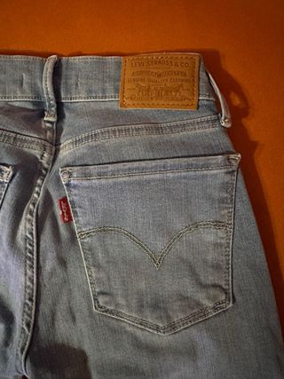 Pantalones Levi's Azules 710