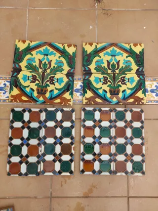 Lote de azulejos antiguos Menzaque Sevilla