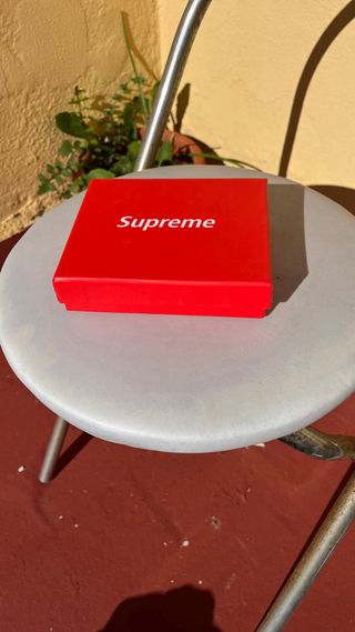 Cartera Supreme Negra