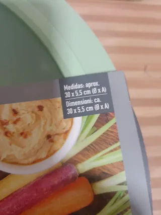 Varietà di stoviglie da cucina