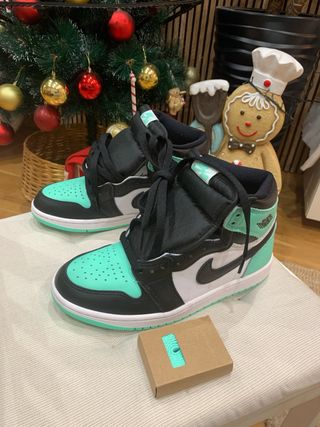 Nike Air Jordan 1 Retro High OG