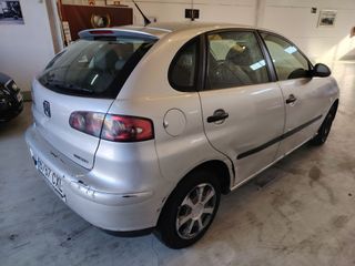SEAT Ibiza 2004