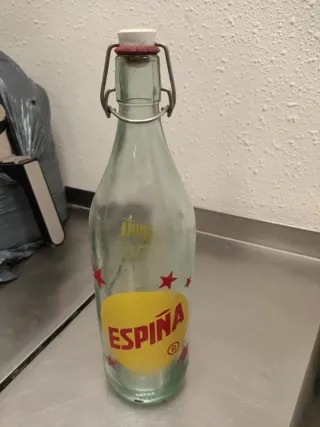 29 bottiglie antiche + espositore