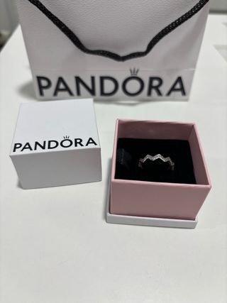 Anillo zigzag Pandora plata