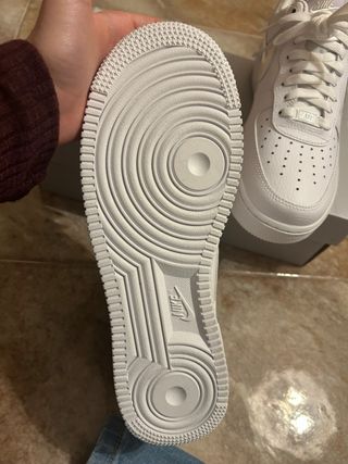 Nike Air Force 1 Blancas y Amarillas