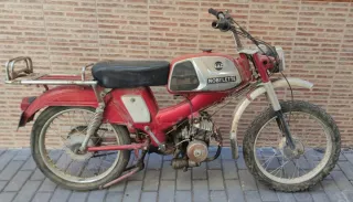 Mobilette Campera Roja