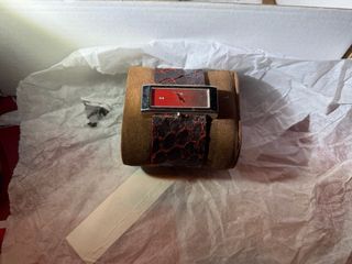 Reloj Roberto Cavalli Piel Diseño Único