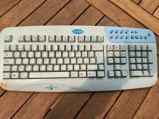 Lote Teclado, Ratón y Micrófono Logitech