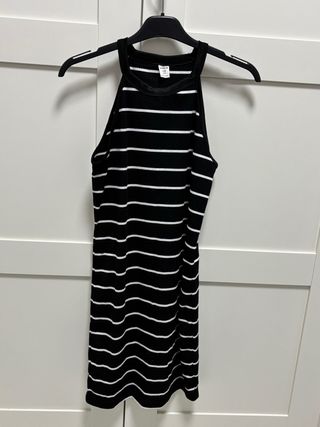 Vestido de rayas negro y blanco niña