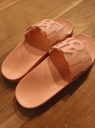 Chanclas Bimba y Lola rosas