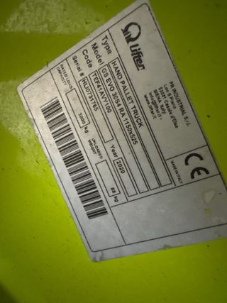 Transpaleta manual 3000 kg