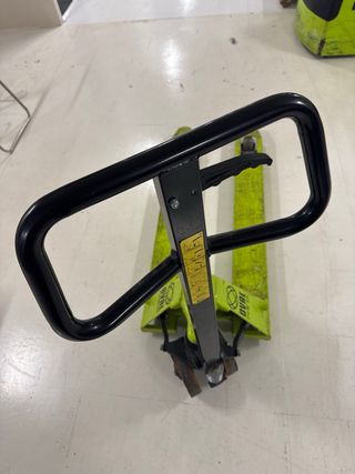 Transpaleta manual 3000 kg