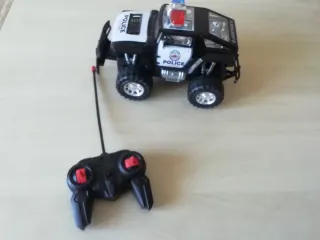 Macchina telecomandata polizia