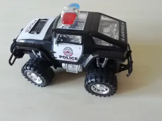 Macchina telecomandata polizia