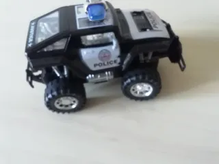 Macchina telecomandata polizia