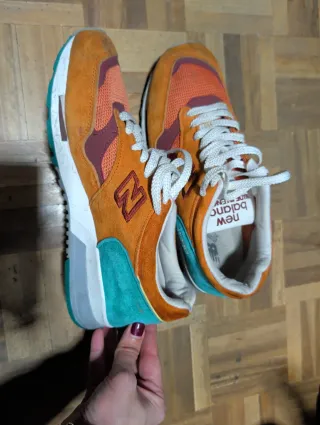 Zapatillas New Balance 1500 Naranja y Turquesa