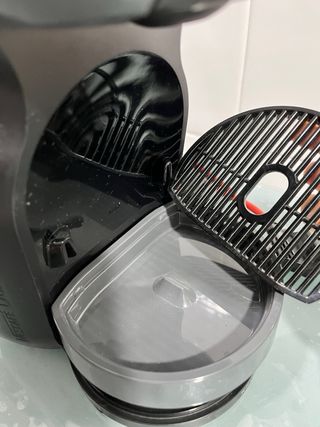 Cafetera Nescafé Dolce Gusto Negra