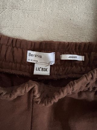 Pantalón chándal Bershka marrón nuevo