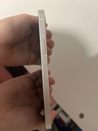 iPhone 12 Blanco Pantalla Nueva Batería 75%