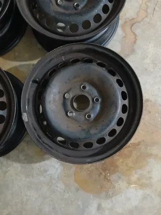 Llantas de chapa 15 pulgadas(4 unidades)