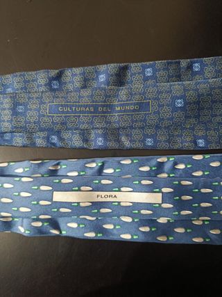 Corbatas Loewe Azul y Dorado