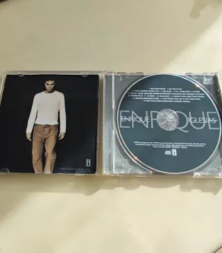 CD Enrique Iglesias