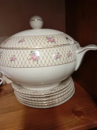 Servizio piatti porcellana decorato floreale