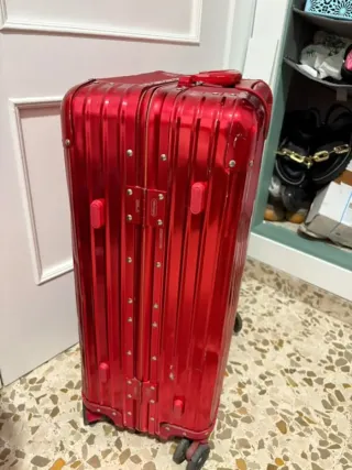 Maleta Supreme x Rimowa Roja